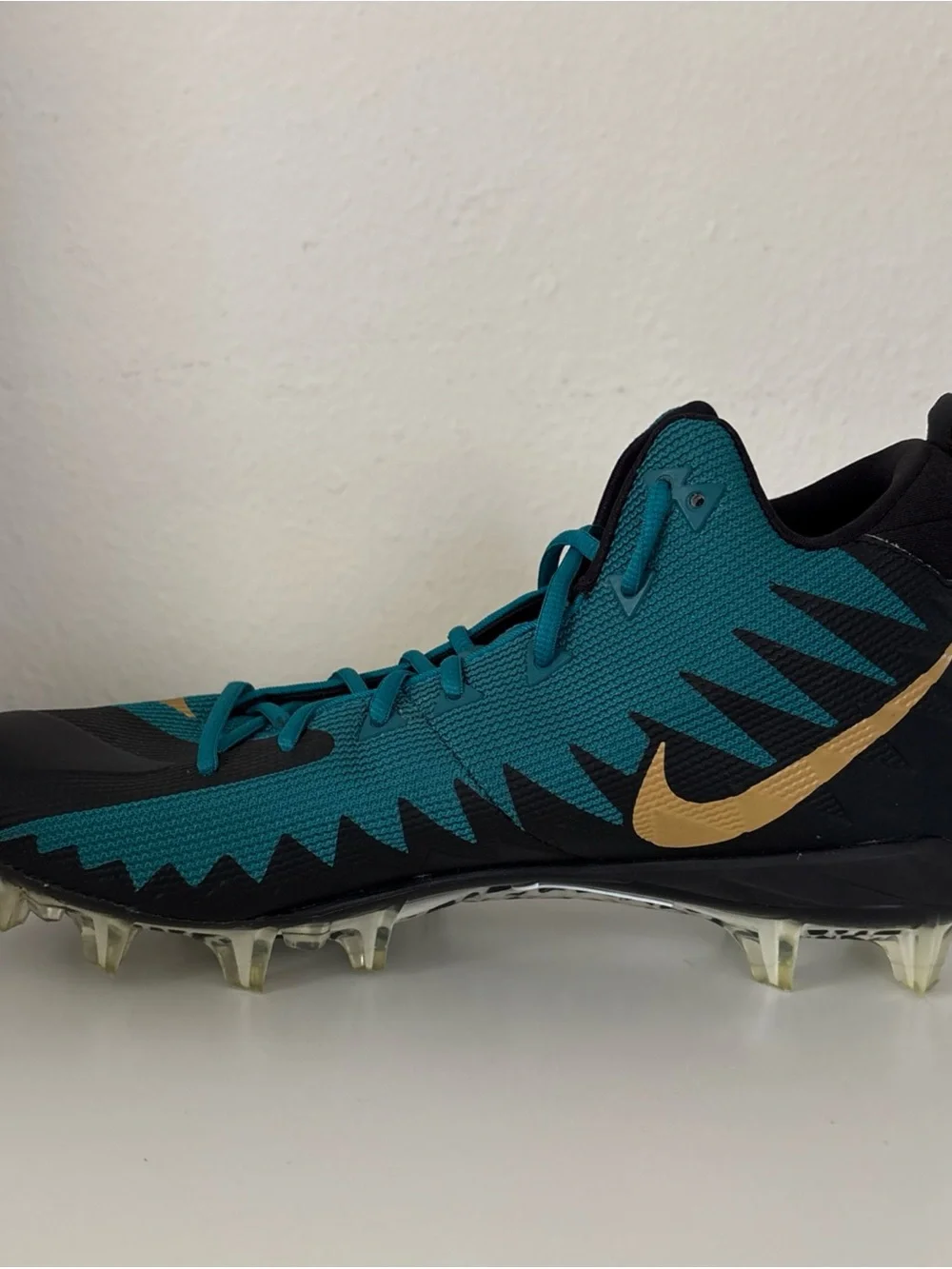 Nike NFL Jacksonville Jaguars Men’s Teal Gold Football Athletic Cleats size 13